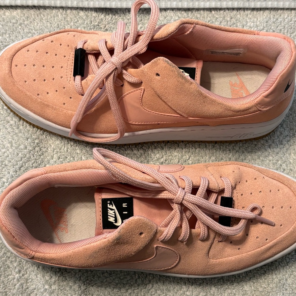 Nike Air Force Ones Pink and White Sneakers w/intact Gum size 9 - Picture 9 of 9